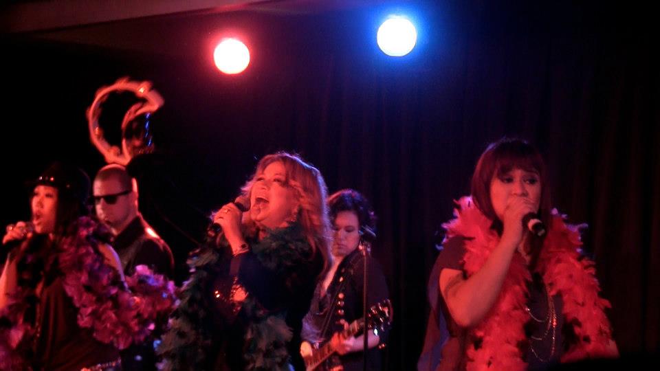 The Luisa Marshall Band - ABBA Medley Dancing Queen at Lulu's Lounge